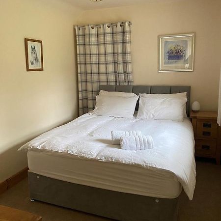 Cosy Cottage In Beautiful Royal Deeside أبوين المظهر الخارجي الصورة