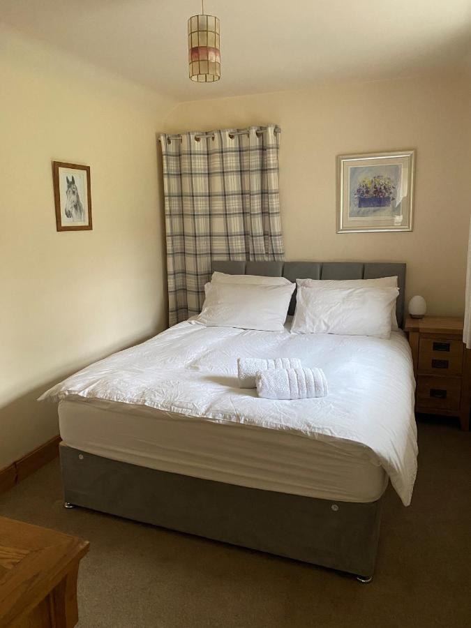 Cosy Cottage In Beautiful Royal Deeside أبوين المظهر الخارجي الصورة